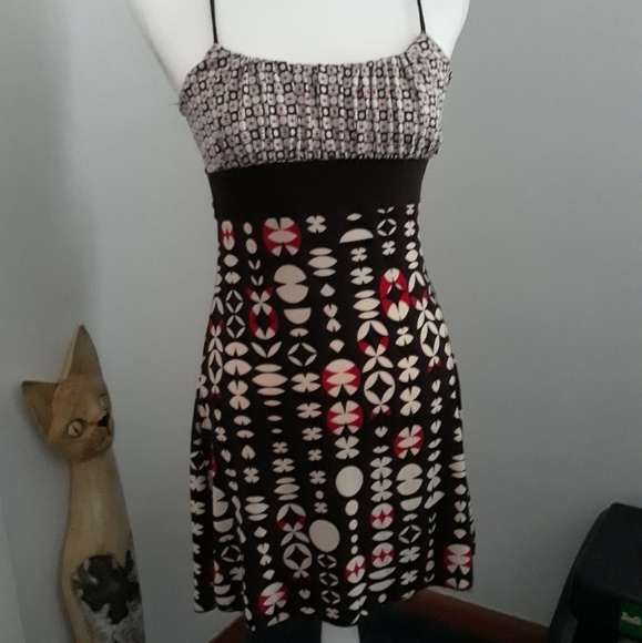 Charlotte Russe Dresses & Skirts - Charlotte Russe brown and red dress